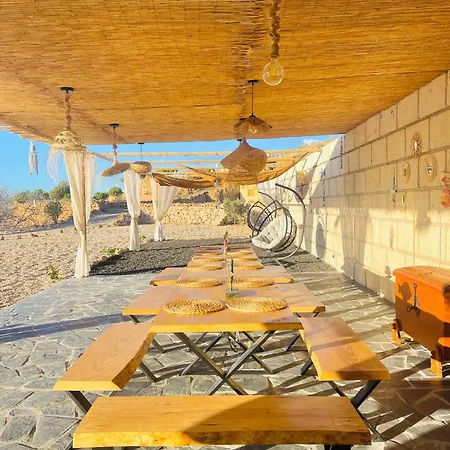 Cuevas - 3 Bed In A Serene Setting *