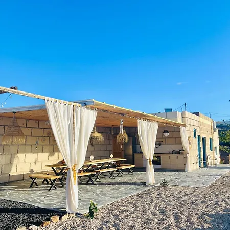Cuevas - 3 Bed In A Serene Setting * סנטה קרוז דה טנריף